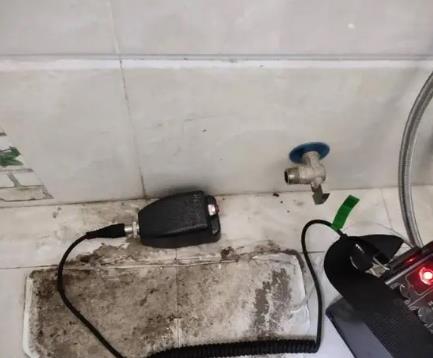 梓潼屋顶漏水维修公司分享下卫生间漏水的危害及解决方法